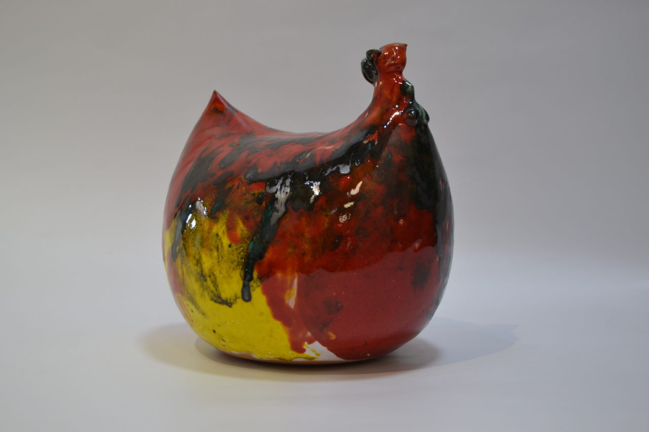 Gallinella in ceramica sarda colorata  – Guido Baire