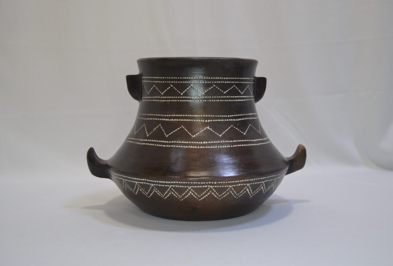 Vaso campaniforme in ceramica Villa Abbas